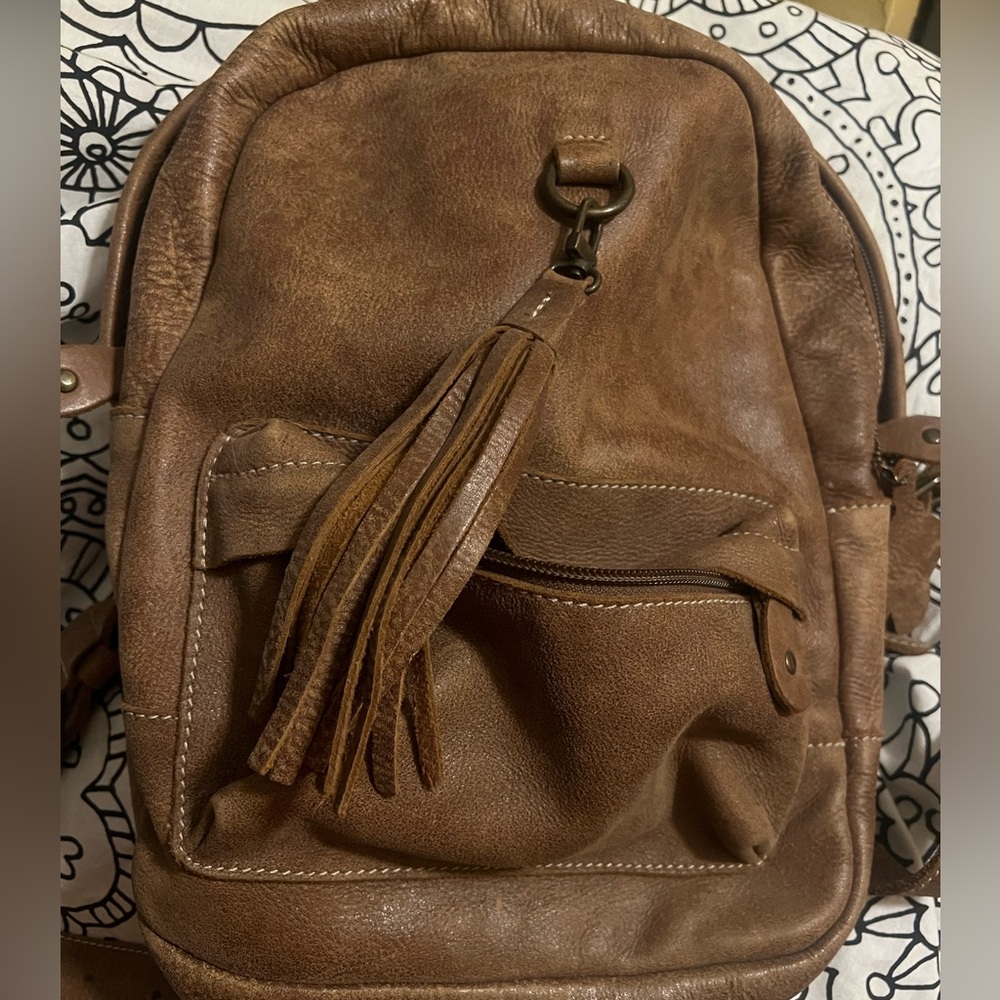 Roots tribe small backpack